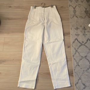 NEVER WORN Aritzia Pants - The group by Babaton